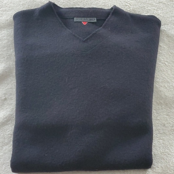 Iceberg - Picture 1 of 12